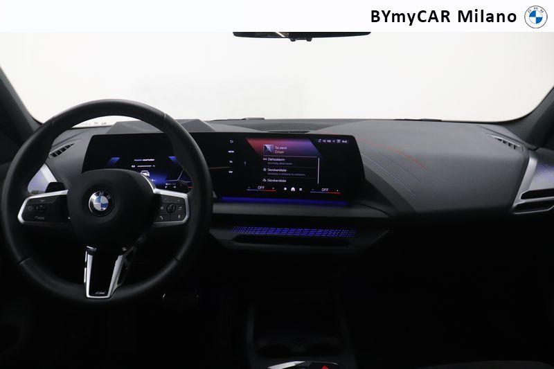 BMW Serie 1 120 48V MSport auto https://cdn.bymycar.eu/it-bo/assets/images/vehicles/vo/6081/BMW-SERIE-1-F70-jpg-14.jpg