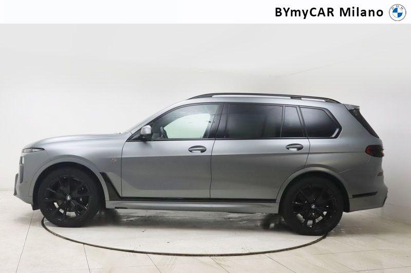 BMW X7 X7 xdrive 40d 48V MSport auto 7p.ti https://cdn.bymycar.eu/it-bo/assets/images/vehicles/vo/6084/BMW-X7-G07-2022-jpg-2.jpg