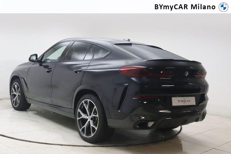 BMW X6 X6 xdrive30d MSport Pro auto https://cdn.bymycar.eu/it-bo/assets/images/vehicles/vo/6085/BMW-X6-G06-LCI-2023-jpg-15.jpg