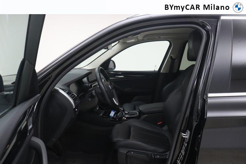 BMW X3 X3 xdrive20i mhev 48V auto https://cdn.bymycar.eu/it-bo/assets/images/vehicles/vo/6090/BMW-X3-G01-2021-jpg-9.jpg