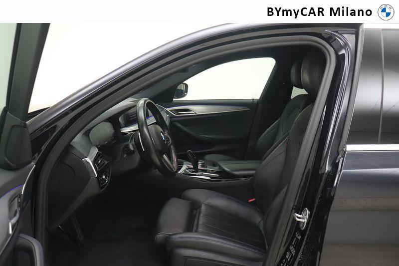 BMW Serie 5 520d mhev 48V Msport auto https://cdn.bymycar.eu/it-bo/assets/images/vehicles/vo/6091/BMW-SERIE-5-G30-2020-BERLINA-LCI-jpg-11.jpg