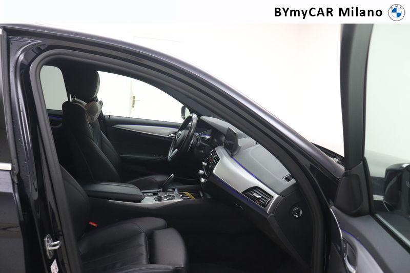 BMW Serie 5 520d mhev 48V Msport auto https://cdn.bymycar.eu/it-bo/assets/images/vehicles/vo/6091/BMW-SERIE-5-G30-2020-BERLINA-LCI-jpg-8.jpg