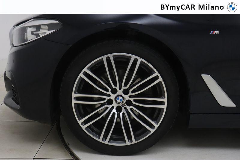 BMW Serie 5 520d mhev 48V Msport auto https://cdn.bymycar.eu/it-bo/assets/images/vehicles/vo/6091/BMW-SERIE-5-G30-2020-BERLINA-LCI-jpg-9.jpg