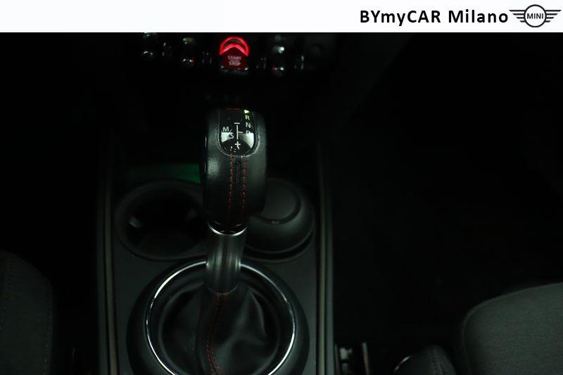 Mini Countryman Mini Countryman 2.0 Cooper S all4 auto https://cdn.bymycar.eu/it-bo/assets/images/vehicles/vo/6093/MINI-MINI-COUNTRYMAN-F60-2017-jpg-11.jpg