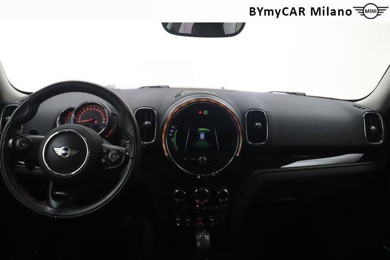 Mini Countryman Mini Countryman 2.0 Cooper S all4 auto https://cdn.bymycar.eu/it-bo/assets/images/vehicles/vo/6093/MINI-MINI-COUNTRYMAN-F60-2017-jpg-14.jpg