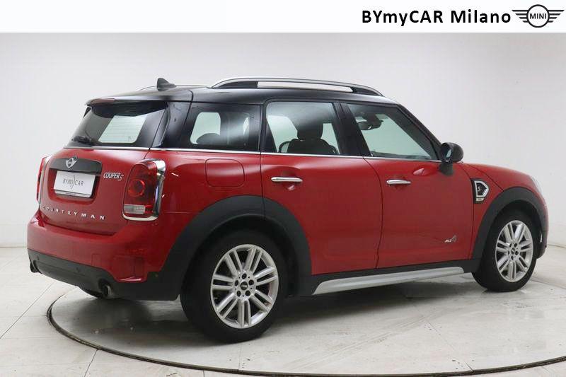 Mini Countryman Mini Countryman 2.0 Cooper S all4 auto https://cdn.bymycar.eu/it-bo/assets/images/vehicles/vo/6093/MINI-MINI-COUNTRYMAN-F60-2017-jpg-8.jpg