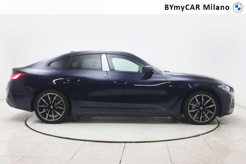 BMW Serie 4 i4 edrive40 Msport https://cdn.bymycar.eu/it-bo/assets/images/vehicles/vo/6111/BMW-I4-G26-2021-jpg-6.jpg