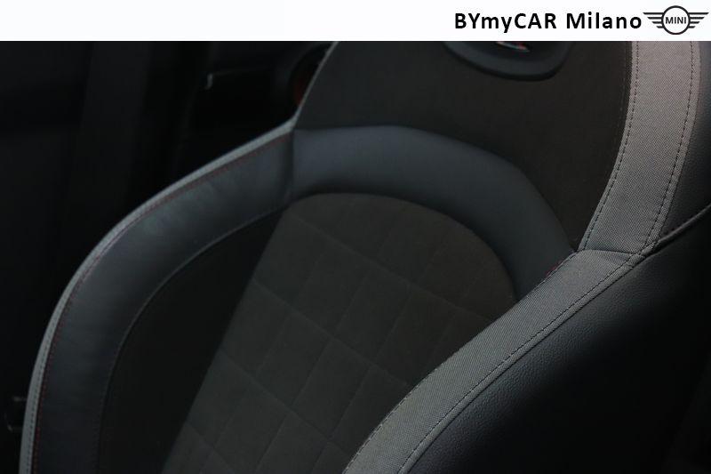 Mini Countryman Mini Countryman 2.0 Cooper D JCW auto https://cdn.bymycar.eu/it-bo/assets/images/vehicles/vo/6140/MINI-MINI-COUNTRYMAN-F60-2020-jpg-13.jpg