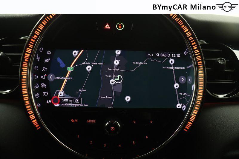 Mini Mini Mini 3p 2.0 JCW Essential auto https://cdn.bymycar.eu/it-bo/assets/images/vehicles/vo/6141/MINI-MINI-IV-F56-2021-3P-jpg-12.jpg