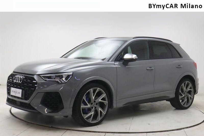 Audi Q3 Q3 RS 2.5 quattro s-tronic https://cdn.bymycar.eu/it-bo/assets/images/vehicles/vo/6143/AUDI-Q3-II-2018-jpg-0.jpg
