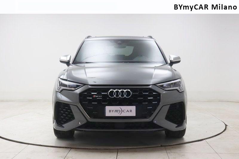 Audi Q3 Q3 RS 2.5 quattro s-tronic https://cdn.bymycar.eu/it-bo/assets/images/vehicles/vo/6143/AUDI-Q3-II-2018-jpg-5.jpg