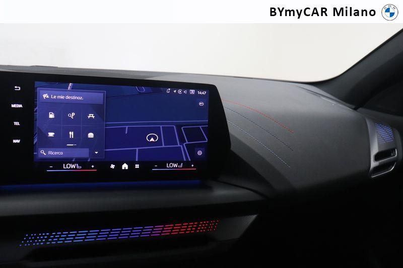 BMW Serie 1 118d MSport Pro auto https://cdn.bymycar.eu/it-bo/assets/images/vehicles/vo/6157/BMW-SERIE-1-F70-jpg-12.jpg