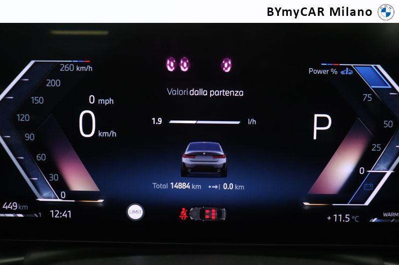 BMW Serie 3 320d mhev 48V xdrive MSport auto https://cdn.bymycar.eu/it-bo/assets/images/vehicles/vo/6158/BMW-SERIE-3-G20-2022-BERLINA-jpg-12.jpg