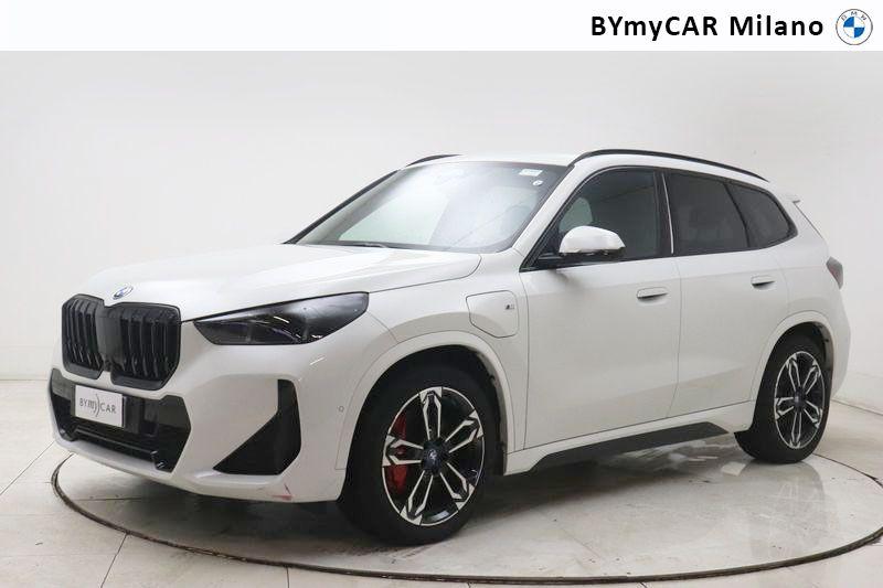 BMW X1 X1 xdrive 25e MSport Pro auto https://cdn.bymycar.eu/it-bo/assets/images/vehicles/vo/6172/BMW-X1-U11-jpg-0.jpg