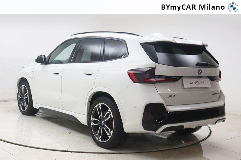 BMW X1 X1 xdrive 25e MSport Pro auto https://cdn.bymycar.eu/it-bo/assets/images/vehicles/vo/6172/BMW-X1-U11-jpg-14.jpg