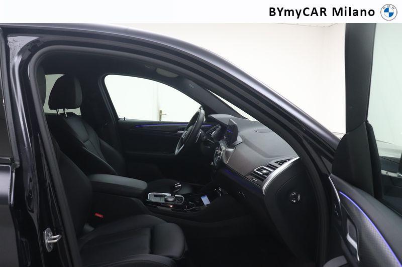 BMW X4 X4 xdrive20d mhev 48V Msport auto https://cdn.bymycar.eu/it-bo/assets/images/vehicles/vo/6174/BMW-X4-G02-2021-jpg-8.jpg