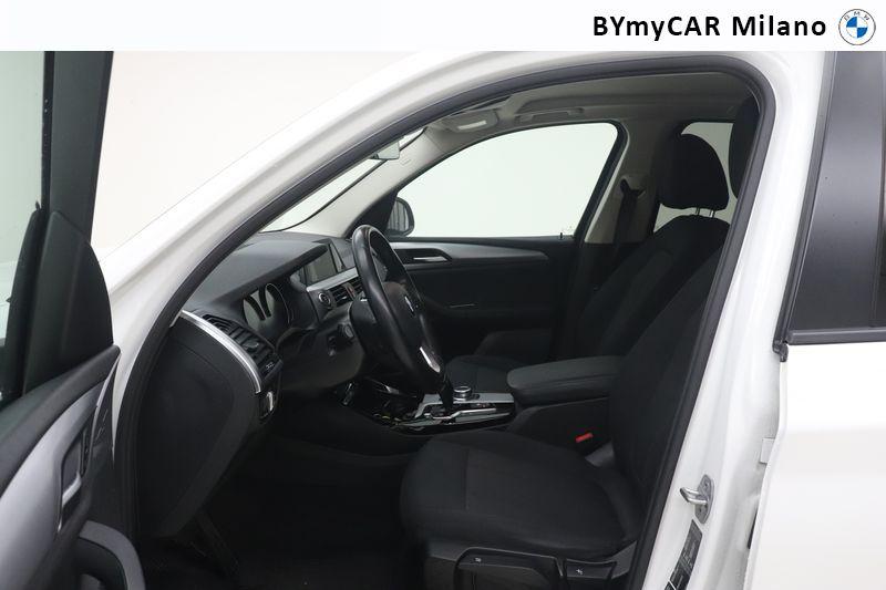 BMW X3 X3 xdrive20i Business Advantage 184cv auto https://cdn.bymycar.eu/it-bo/assets/images/vehicles/vo/6177/BMW-X3-G01-2017-jpg-10.jpg