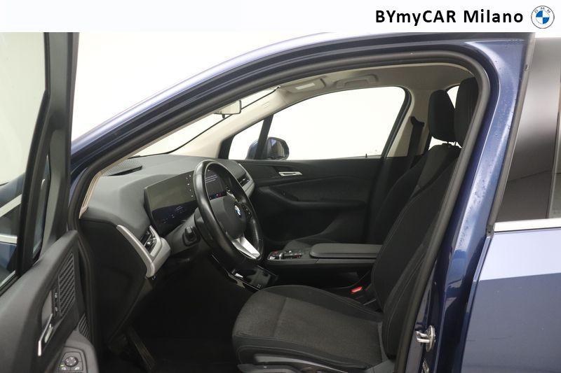 BMW Serie 2 218i Active Tourer auto https://cdn.bymycar.eu/it-bo/assets/images/vehicles/vo/6180/BMW-SERIE-2-U06-ACTIVE-TOURER-jpg-11.jpg
