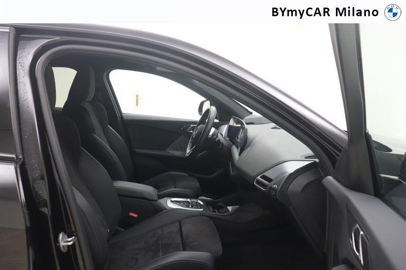 BMW Serie 1 118d MSport Pro auto https://cdn.bymycar.eu/it-bo/assets/images/vehicles/vo/6187/BMW-SERIE-1-F70-jpg-8.jpg