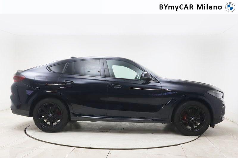 BMW X6 X6 xdrive30d mhev 48V Msport auto https://cdn.bymycar.eu/it-bo/assets/images/vehicles/vo/6188/BMW-X6-G06-jpg-7.jpg