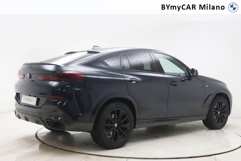 BMW X6 X6 xdrive30d mhev 48V Msport auto https://cdn.bymycar.eu/it-bo/assets/images/vehicles/vo/6188/BMW-X6-G06-jpg-8.jpg