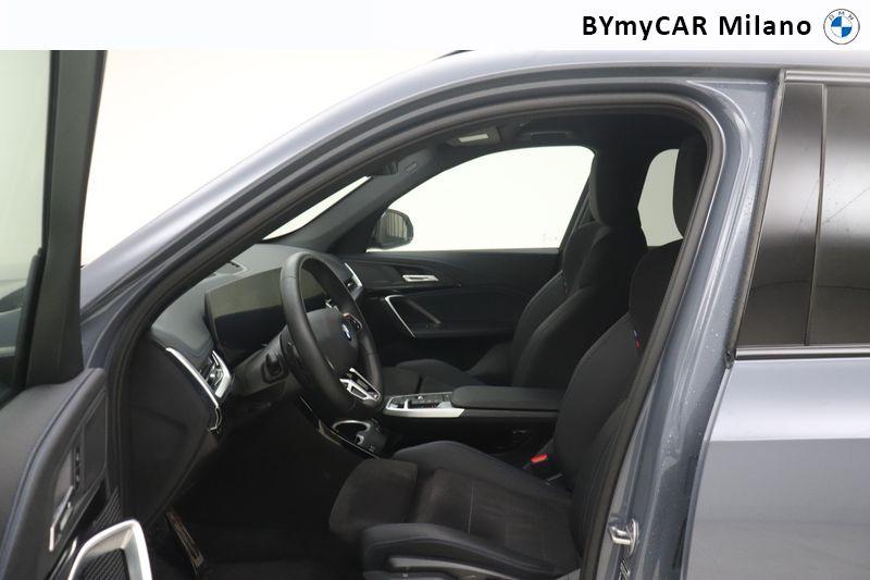 BMW X1 X1 xdrive 25e MSport Pro auto https://cdn.bymycar.eu/it-bo/assets/images/vehicles/vo/6192/BMW-X1-U11-jpg-10.jpg