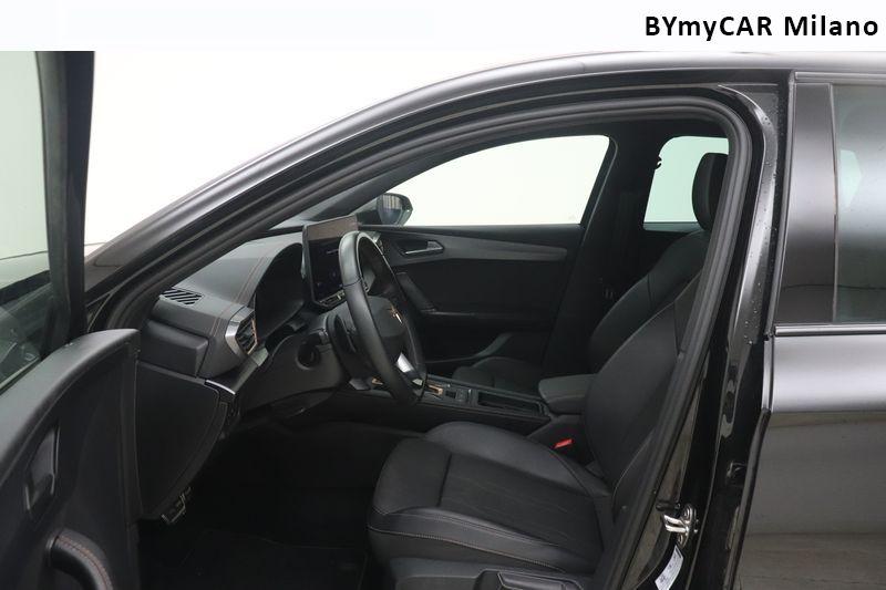 Cupra Leon Leon 2.0 tdi 150cv dsg https://cdn.bymycar.eu/it-bo/assets/images/vehicles/vo/6200/CUPRA-LEON-2024-jpg-11.jpg