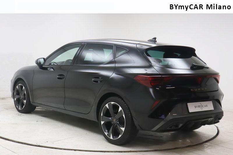 Cupra Leon Leon 2.0 tdi 150cv dsg https://cdn.bymycar.eu/it-bo/assets/images/vehicles/vo/6203/CUPRA-LEON-2024-jpg-2.jpg
