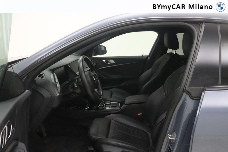 BMW Serie 2 220d Gran Coupe Msport auto https://cdn.bymycar.eu/it-bo/assets/images/vehicles/vo/6208/BMW-SERIE-2-F44-GRAN-COUPE-jpg-11.jpg