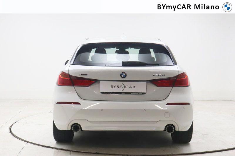 BMW Serie 1 120d xdrive Business Advantage auto https://cdn.bymycar.eu/it-bo/assets/images/vehicles/vo/6211/BMW-SERIE-1-F40-jpg-3.jpg