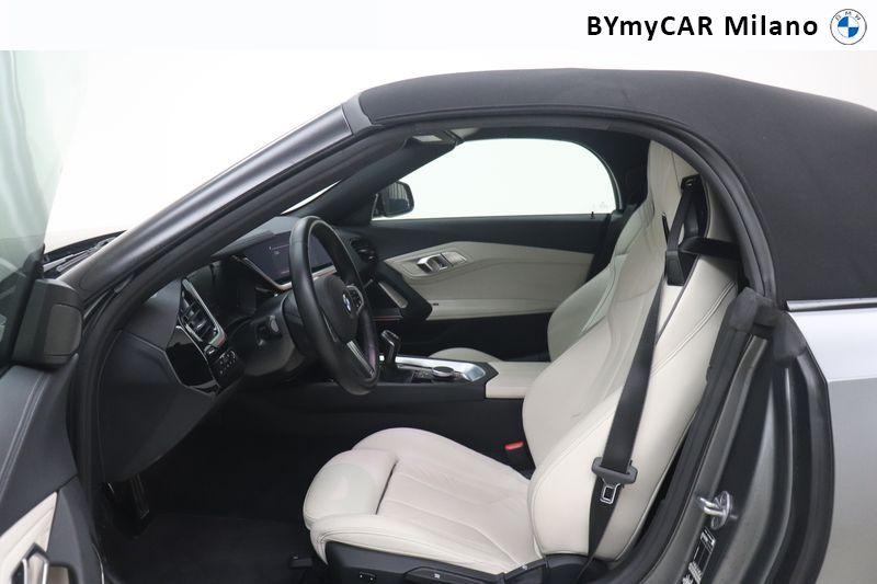 BMW Z4 Z4 sdrive 20i Msport https://cdn.bymycar.eu/it-bo/assets/images/vehicles/vo/6212/BMW-Z4-G29-jpg-3.jpg