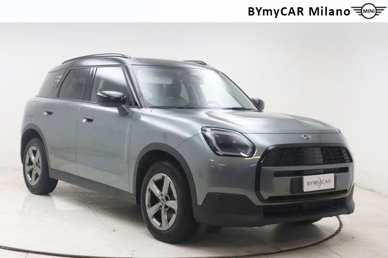 Mini Countryman Mini Countryman 2.0 48V D Classic auto https://cdn.bymycar.eu/it-bo/assets/images/vehicles/vo/6219/MINI-MINI-COUNTRYMAN-U25-jpg-5.jpg