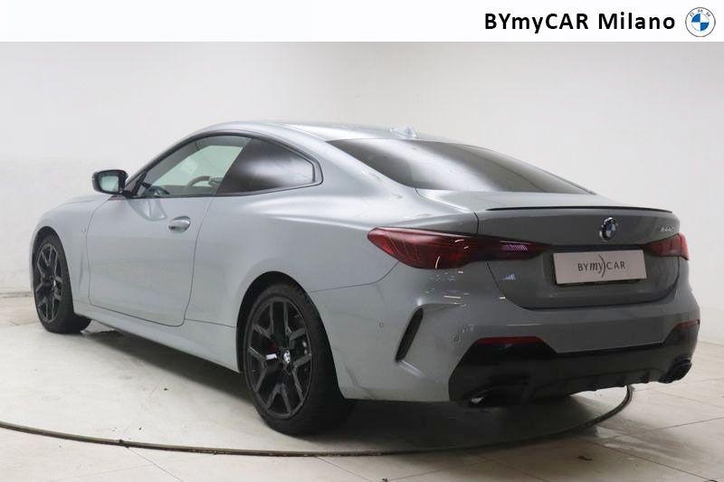 BMW Serie 4 M440i Coupe mhev 48V xdrive MSport Pro 374cv auto https://cdn.bymycar.eu/it-bo/assets/images/vehicles/vo/6220/BMW-SERIE-4-G22-LCI-2024-COUPE-jpg-15.jpg