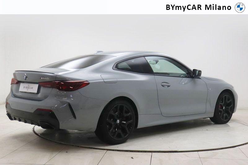 BMW Serie 4 M440i Coupe mhev 48V xdrive MSport Pro 374cv auto https://cdn.bymycar.eu/it-bo/assets/images/vehicles/vo/6220/BMW-SERIE-4-G22-LCI-2024-COUPE-jpg-7.jpg