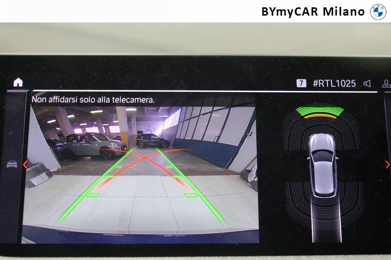 BMW Serie 1 118i Business Advantage 136cv https://cdn.bymycar.eu/it-bo/assets/images/vehicles/vo/6238/BMW-SERIE-1-F40-jpg-14.jpg