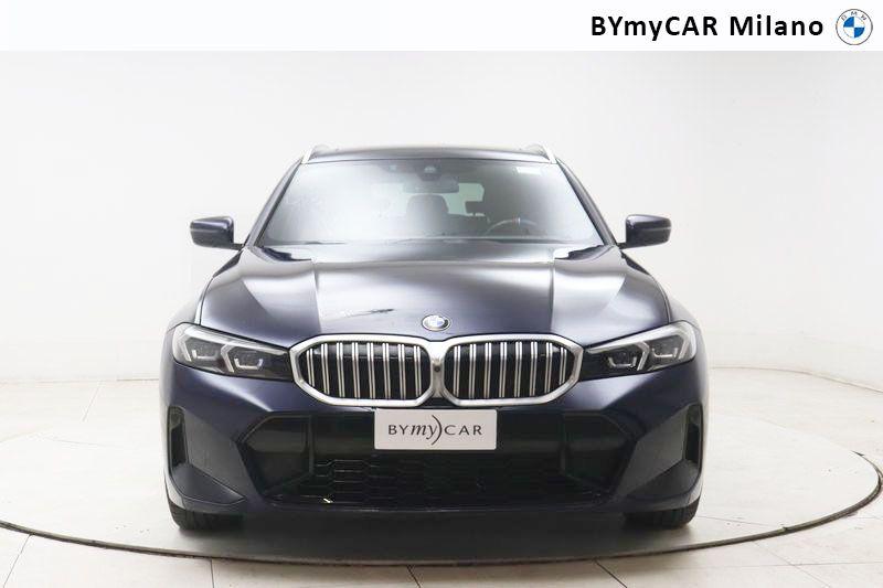 BMW Serie 3 320d Touring mhev 48V xdrive MSport auto https://cdn.bymycar.eu/it-bo/assets/images/vehicles/vo/6240/BMW-SERIE-3-G21-2022-TOURING-jpg-5.jpg