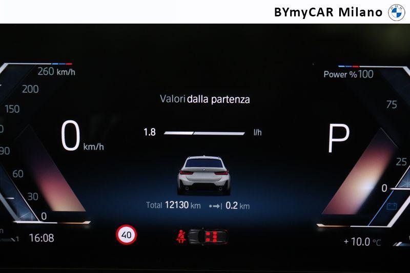 BMW Serie 3 318d Touring mhev 48V MSport auto https://cdn.bymycar.eu/it-bo/assets/images/vehicles/vo/6243/BMW-SERIE-3-G21-2022-TOURING-jpg-11.jpg