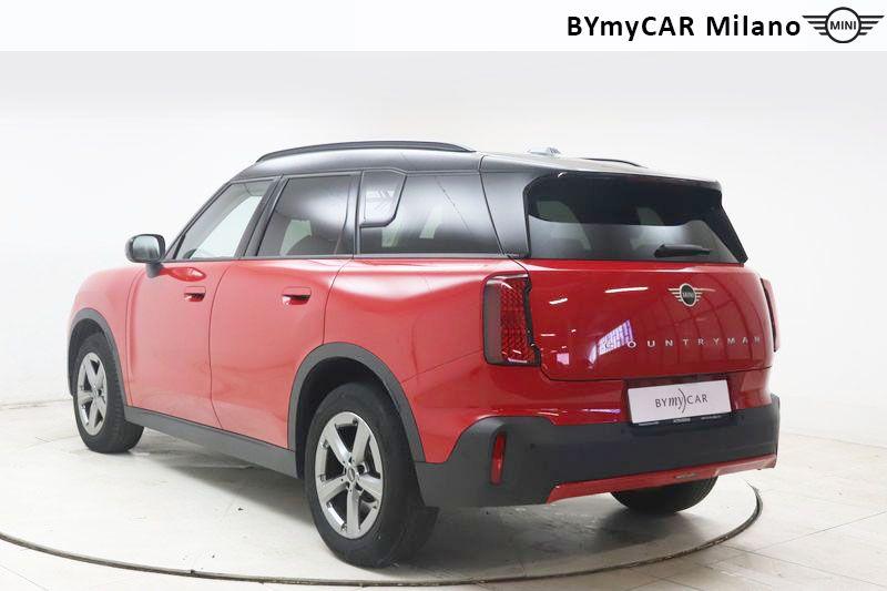 Mini Countryman Mini Countryman 2.0 48V D Classic auto https://cdn.bymycar.eu/it-bo/assets/images/vehicles/vo/6244/MINI-MINI-COUNTRYMAN-U25-jpg-2.jpg