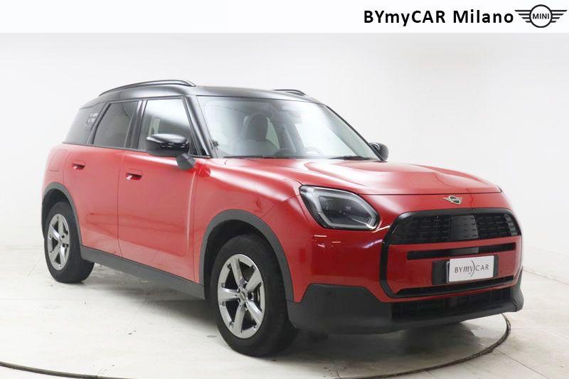 Mini Countryman Mini Countryman 2.0 48V D Classic auto https://cdn.bymycar.eu/it-bo/assets/images/vehicles/vo/6244/MINI-MINI-COUNTRYMAN-U25-jpg-6.jpg