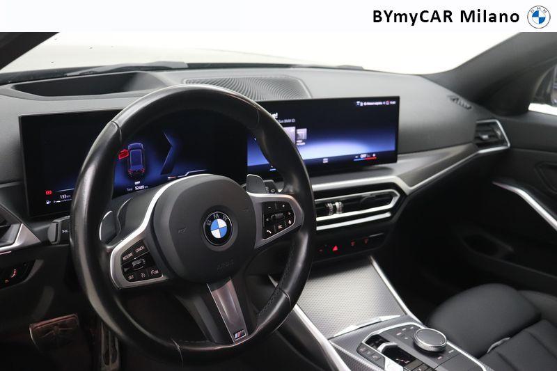 BMW Serie 3 320d Touring mhev 48V MSport auto https://cdn.bymycar.eu/it-bo/assets/images/vehicles/vo/6245/BMW-SERIE-3-G21-2022-TOURING-jpg-10.jpg