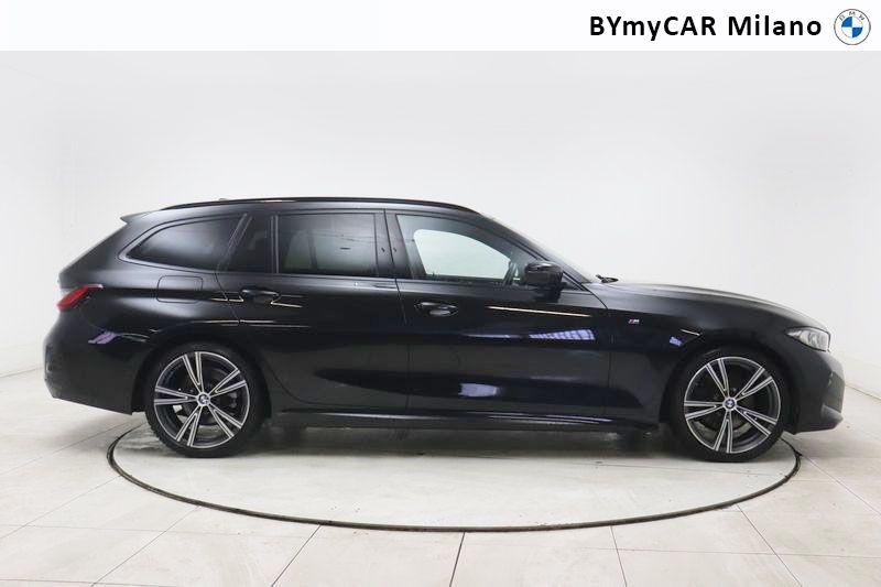 BMW Serie 3 320d Touring mhev 48V MSport auto https://cdn.bymycar.eu/it-bo/assets/images/vehicles/vo/6245/BMW-SERIE-3-G21-2022-TOURING-jpg-6.jpg