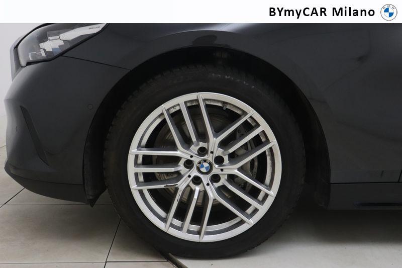 BMW Serie 5 540d Touring 48V xdrive MSport auto https://cdn.bymycar.eu/it-bo/assets/images/vehicles/vo/6250/BMW-SERIE-5-G61-2024-TOURING-jpg-9.jpg