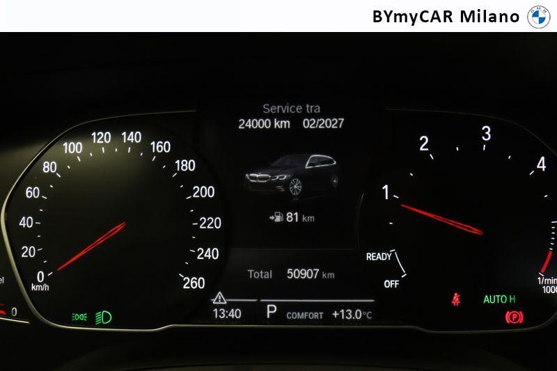 BMW Serie 3 320d Touring mhev 48V xdrive auto https://cdn.bymycar.eu/it-bo/assets/images/vehicles/vo/6252/BMW-SERIE-3-G21-2019-TOURING-jpg-12.jpg