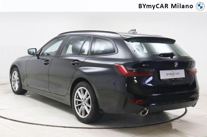 BMW Serie 3 320d Touring mhev 48V xdrive auto https://cdn.bymycar.eu/it-bo/assets/images/vehicles/vo/6252/BMW-SERIE-3-G21-2019-TOURING-jpg-14.jpg