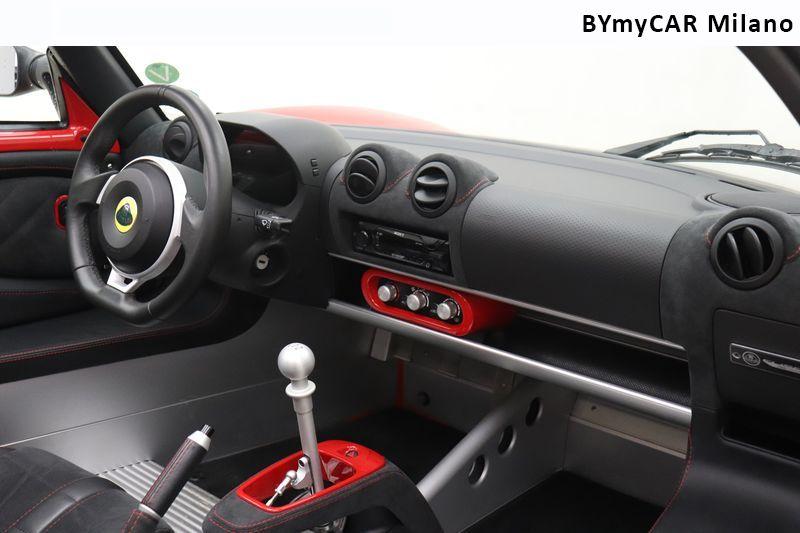 Lotus Elise Elise 1.8 Sport 240 https://cdn.bymycar.eu/it-bo/assets/images/vehicles/vo/6274/LOTUS-ELISE-jpg-9.jpg