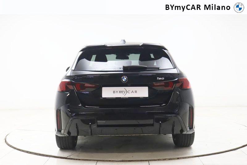 BMW Serie 1 120 48V MSport Pro auto https://cdn.bymycar.eu/it-bo/assets/images/vehicles/vo/6276/BMW-SERIE-1-F70-jpg-3.jpg