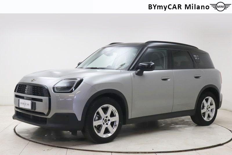 Mini Countryman Mini Countryman 2.0 48V D Classic auto https://cdn.bymycar.eu/it-bo/assets/images/vehicles/vo/6277/MINI-MINI-COUNTRYMAN-U25-jpg-0.jpg