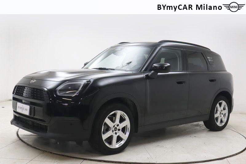 Mini Countryman Mini Countryman 2.0 48V D Classic auto https://cdn.bymycar.eu/it-bo/assets/images/vehicles/vo/6278/MINI-MINI-COUNTRYMAN-U25-jpg-0.jpg