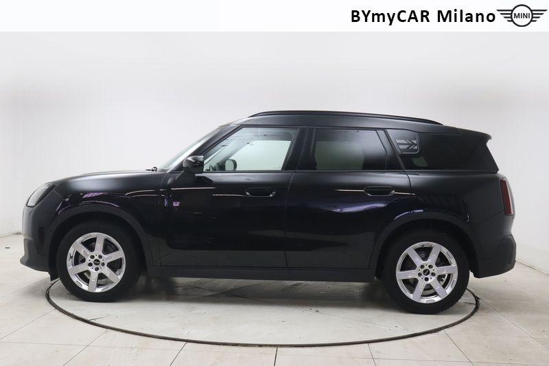 Mini Countryman Mini Countryman 2.0 48V D Classic auto https://cdn.bymycar.eu/it-bo/assets/images/vehicles/vo/6278/MINI-MINI-COUNTRYMAN-U25-jpg-2.jpg