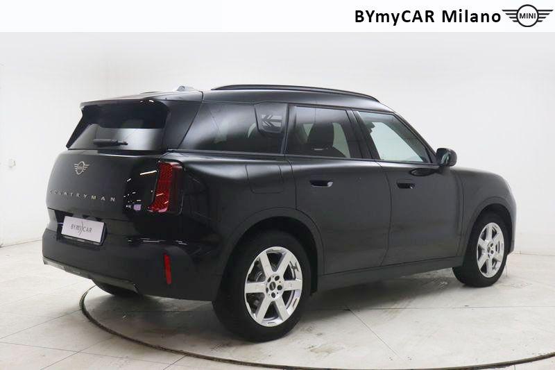 Mini Countryman Mini Countryman 2.0 48V D Classic auto https://cdn.bymycar.eu/it-bo/assets/images/vehicles/vo/6278/MINI-MINI-COUNTRYMAN-U25-jpg-7.jpg